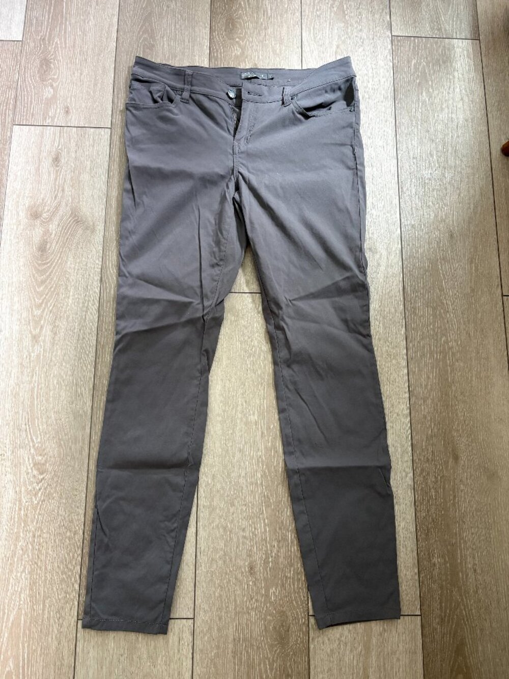 prAna Grey Stretch Outdoor Pants Women’s Size 10